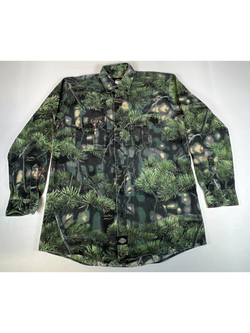 Dickies Men L Green Camouflage Pine Tree Long Sleeve Button-Down Shirt